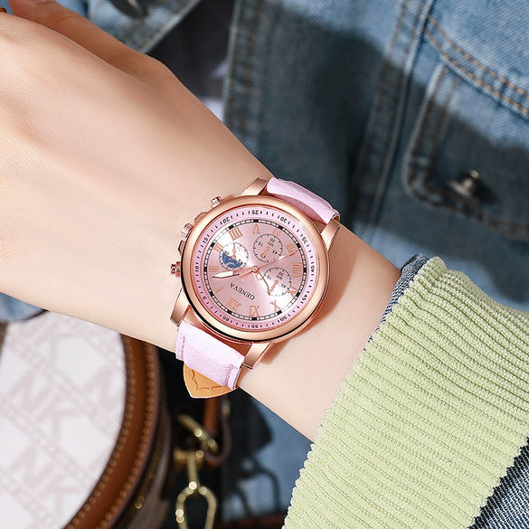 Watch Women's Round Plastic Alloy Pin Buckle Medieval Style Quartz