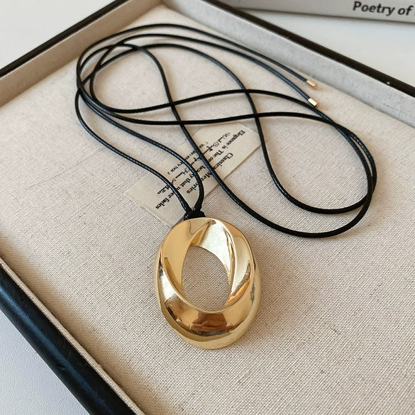 Water Drop Pendant Strap Necklace Woolen Chain Alloy Electroplated Drop Shape Light Luxury Jewelry For Women