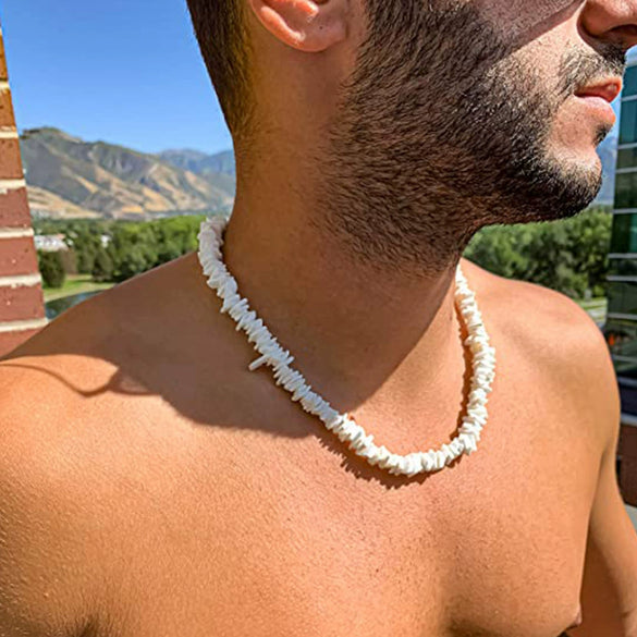 White Irregular Shell Beaded Puka Necklace Minimalist Geometric Electroplated Regular Chain Pendant Necklace For Women And Men
