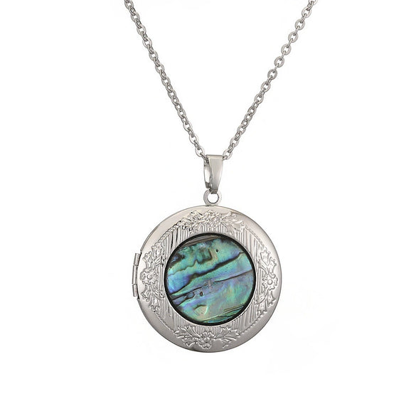 Wholesale Abalone Shell Pendant Necklace With O Word Chain Animal Zodiac Geometric Style Environmentalfriendly