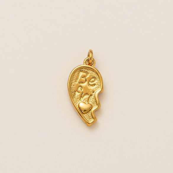 Wholesale Accessories Copper Pendant With Smiley Boots Love Shape Electroplated Real Gold Fashion Trend