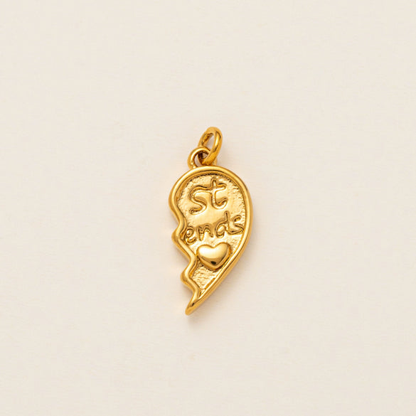 Wholesale Accessories Copper Pendant With Smiley Boots Love Shape Electroplated Real Gold Fashion Trend