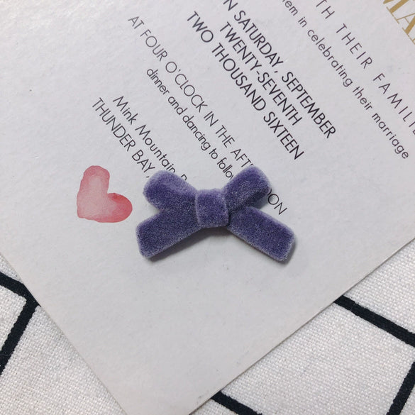 Wholesale Accessories Flocking Velvet Bow Pendant Retro Sweet Style