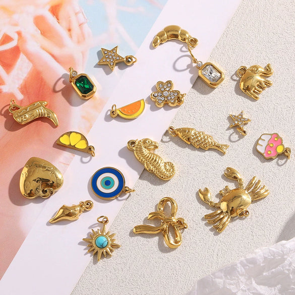 Wholesale Accessories Pendant Stainless Steel Plated 18K Gold Seahorse Bow Fivepointed Star Cowboy Boots Heart Shape Pendant For Women Electroplating