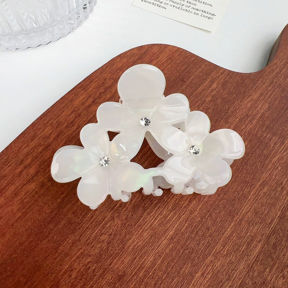 Wholesale Acetic Acid Heart Shape Diamond Grab Clip Flower Hairpin For Women Small Fresh Style