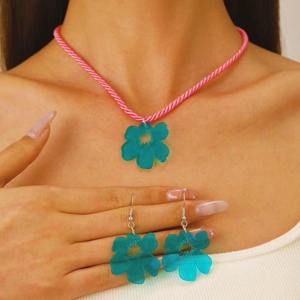 Wholesale Acrylic Flower Handmade Necklace For Women
