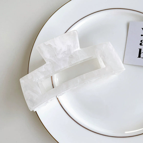 Wholesale Acrylic Hair Accessories For Girls Geometric Hair Clips And Grips For Autumn And Winter