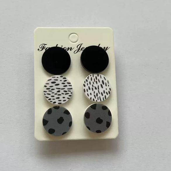 Wholesale Acrylic Women's Irregular Geometric Dripping Oil Long Earrings Retro Baroque Style