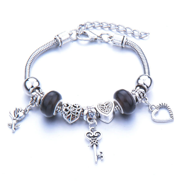 Wholesale Adjustable Beaded Bracelet With Butterfly Pendant For Girls Alloy Geometric Pattern Electroplated