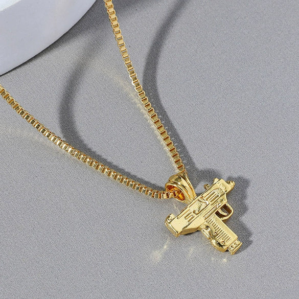 Wholesale Alloy Ak47 Gun Pendant Necklace Electroplated Unisex Fashion Jewelry