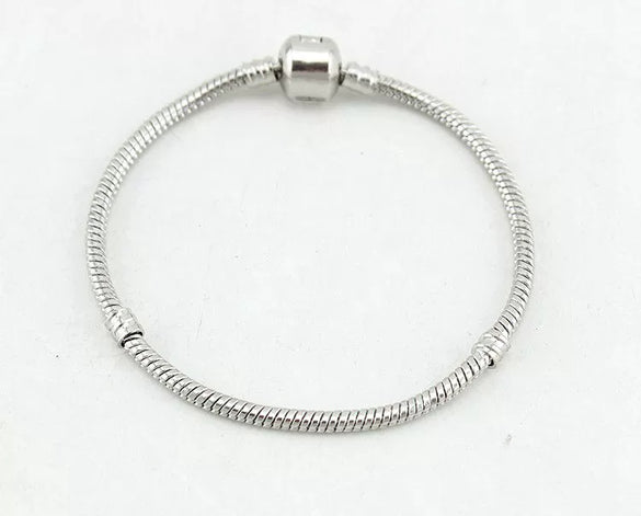 Wholesale Alloy And Copper Bracelet Accessories Snake Bone Chain Electroplated Geometric Style