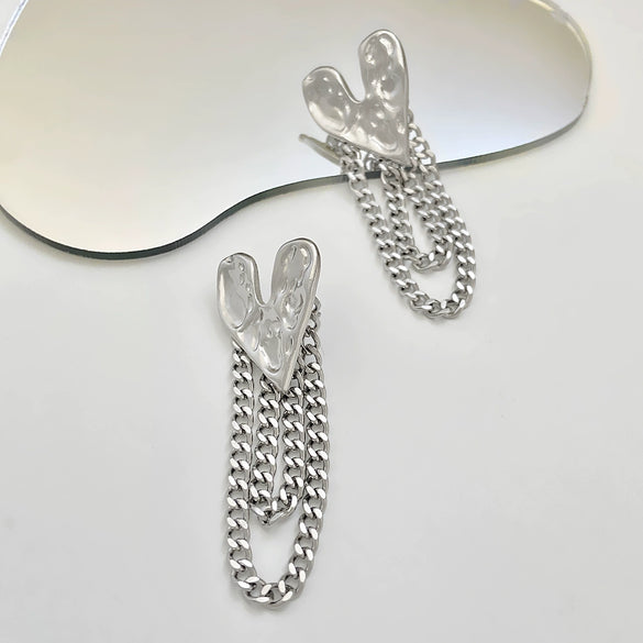 Wholesale Alloy And 925 Silver Heart Shaped Stud Earrings With Hammered And Tassel Chain Retro Style For Women