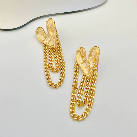 Wholesale Alloy And 925 Silver Heart Shaped Stud Earrings With Hammered And Tassel Chain Retro Style For Women