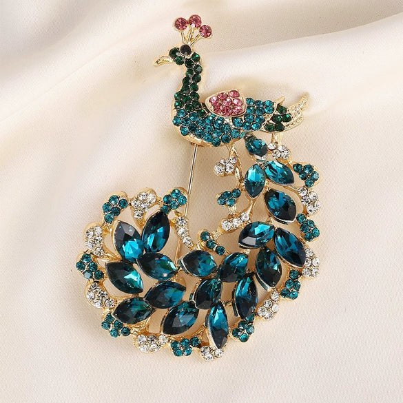 Wholesale Alloy Animal Peacock Brooch Electroplated For Women Fashion Clothing Accessories Jewelry