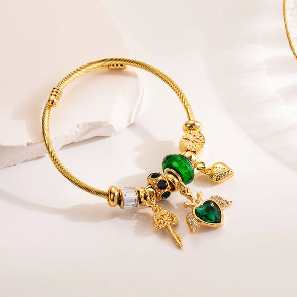 Wholesale Alloy Beaded Bracelet With Heart Pattern And Owl Pendant For Women