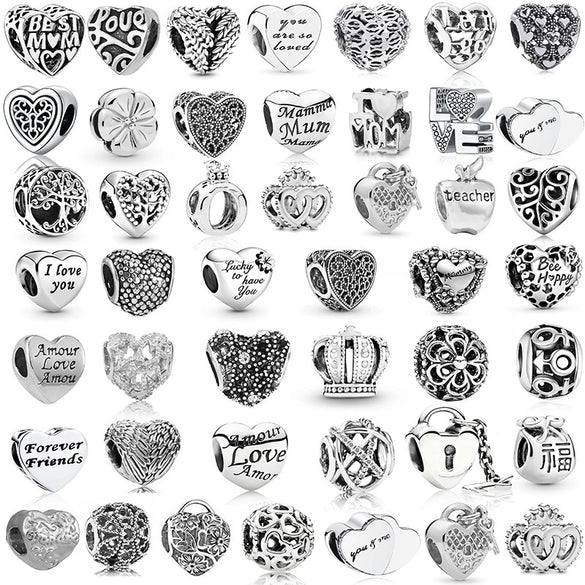 Wholesale Alloy Beaded Heart Shaped Hollow Necklace With Totem Pattern And Electroplating Treatment