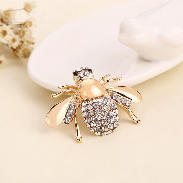 Wholesale Alloy Bee Brooch For Women Electroplated Insect Pattern Accessories