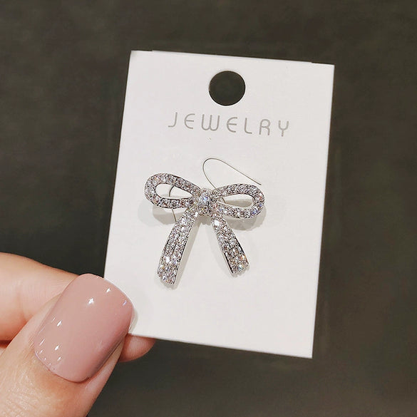 Wholesale Alloy Bow Brooch For Women Electroplated Decorative Pin