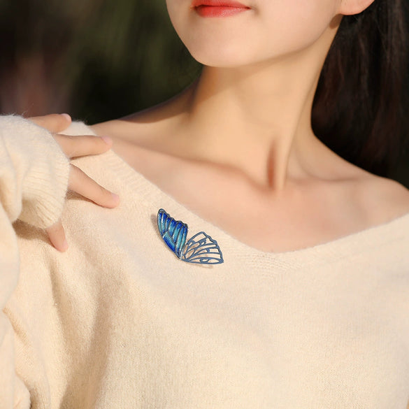 Wholesale Alloy Butterfly Wings Brooch With Rhombus Pattern And Oil Enamel Painting Electroplated For Ladies
