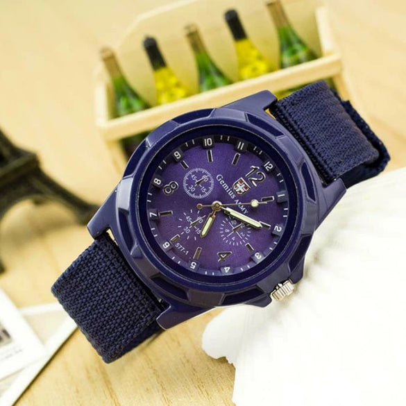 Wholesale Alloy Case Nylon Woven Strap Men's Quartz Watch Round Dial Luminous Pointer Casual Sports Style