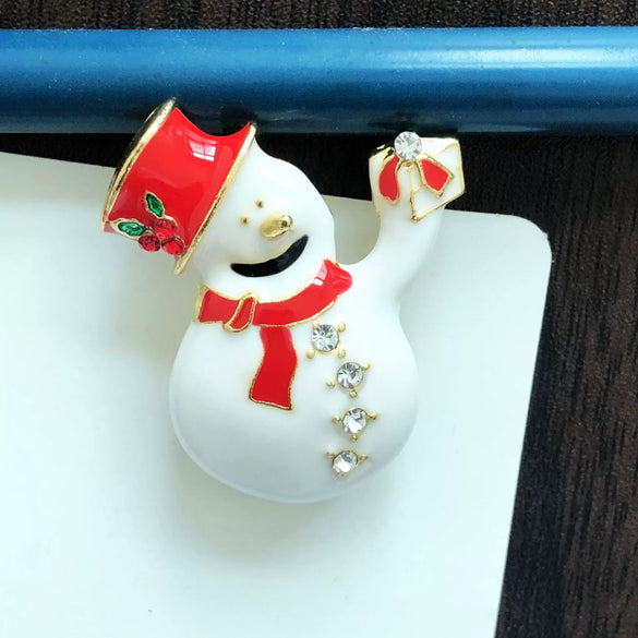 Wholesale Alloy Christmas Brooch For Women With Cartoon Characters Electroplated