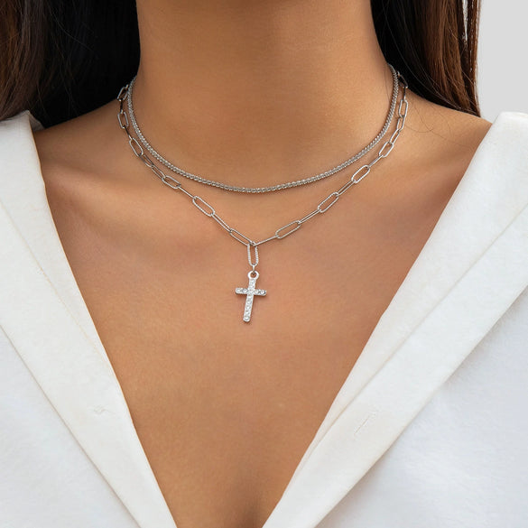 Wholesale Alloy Clavicle Necklace For Women With Geometric Pattern And Diamond Inlay Cross Chain Style