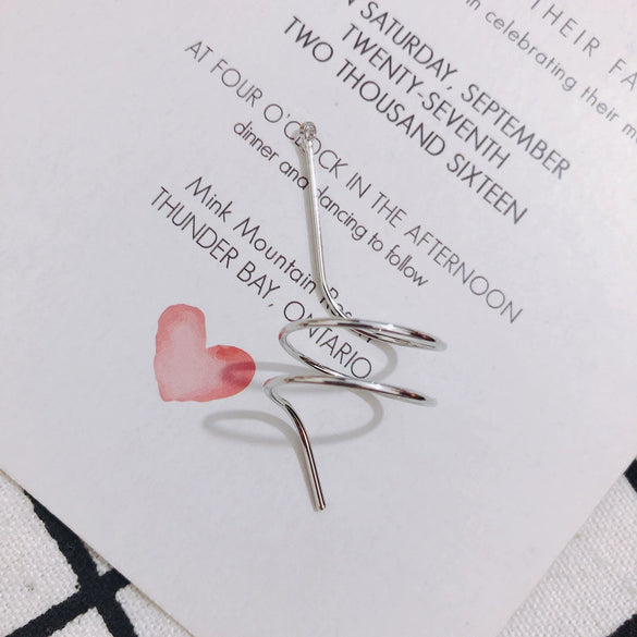 Wholesale Alloy Conch Shape Gold Plated Long Earrings Jewelry Accessories