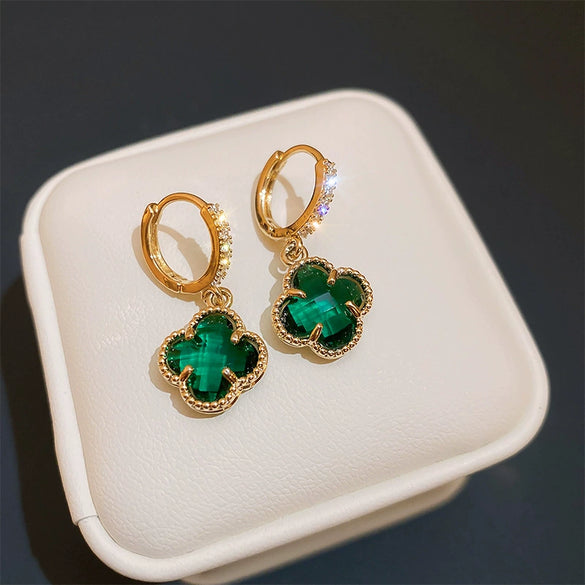 Wholesale Alloy Crystal Earrings With Diamondencrusted Geometric Pattern And Electroplating For Women