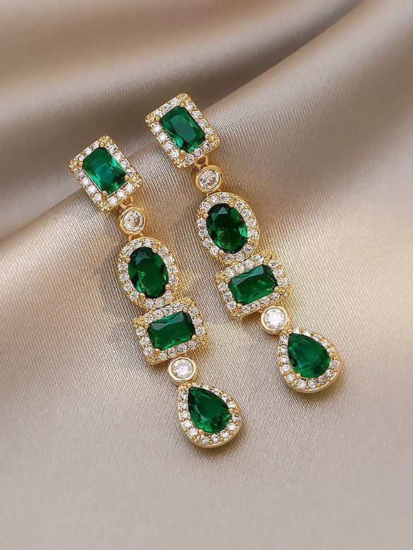 Wholesale Alloy Crystal Earrings With Diamondencrusted Geometric Pattern And Electroplating For Women