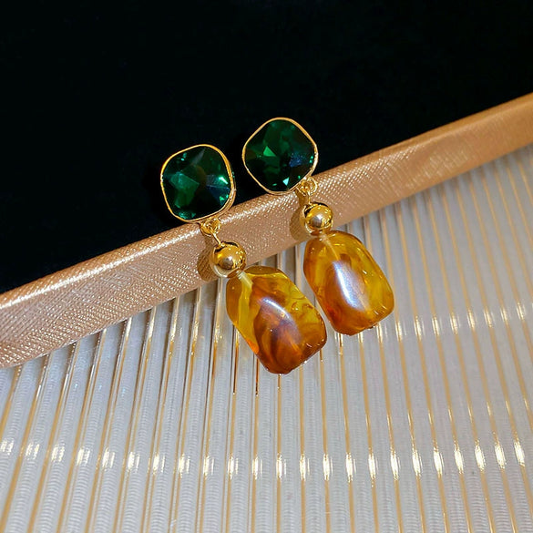 Wholesale Alloy Crystal Earrings With Diamondencrusted Geometric Pattern And Electroplating For Women
