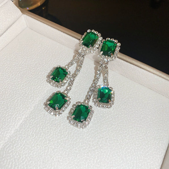 Wholesale Alloy Crystal Earrings With Diamondencrusted Geometric Pattern And Electroplating For Women