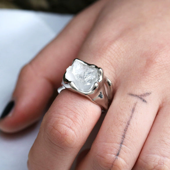 Wholesale Alloy Crystal Ring With Geometric Design Exaggerated Hip Hop Style For Women