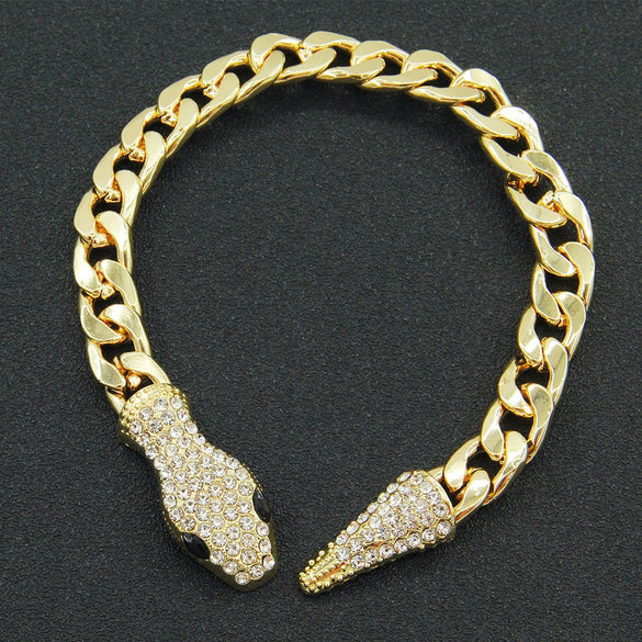 Wholesale Alloy Cuban Chain Necklace With Geometric Pattern And Snake Head Magnetic Buckle For Women Light Luxury Design With Diamond Treatment