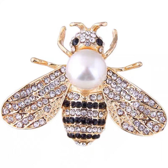 Wholesale Alloy Diamondencrusted Insectshaped Women's Brooch