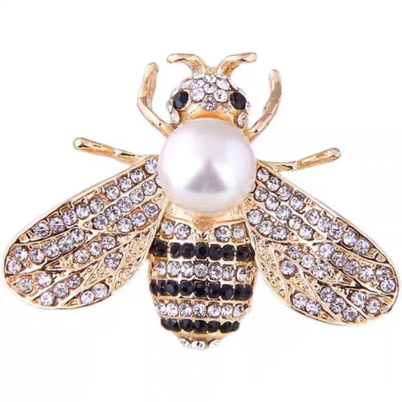 Wholesale Alloy Diamondencrusted Insectshaped Women's Brooch