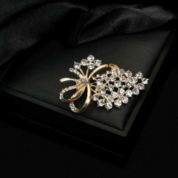 Wholesale Alloy Diamondencrusted Vintage Bow Brooch With Electroplating For Women's Clothing Accessories
