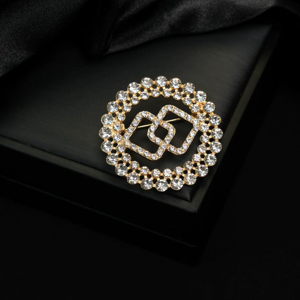 Wholesale Alloy Diamondencrusted Vintage Bow Brooch With Electroplating For Women's Clothing Accessories