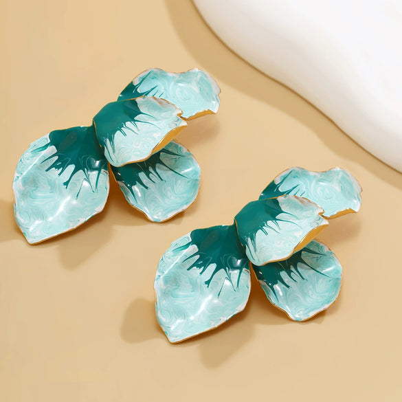 Wholesale Alloy Dripping Oil Flower Pattern Exaggerated Women's Earrings Sweet Style