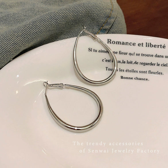 Wholesale Alloy Drop Plain Hoop Earrings For Women Electroplated