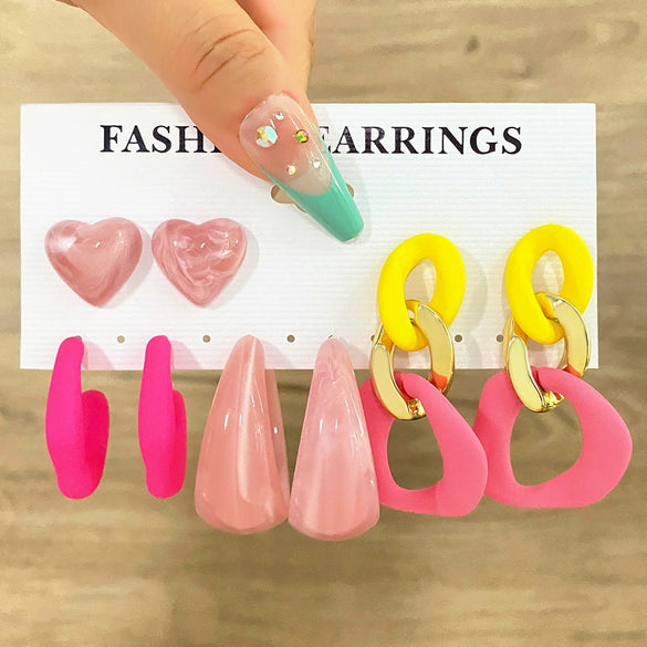 Wholesale Alloy Earrings With Cartoon Heart Bear Design Stainless Steel Needle Electroplating Unisex