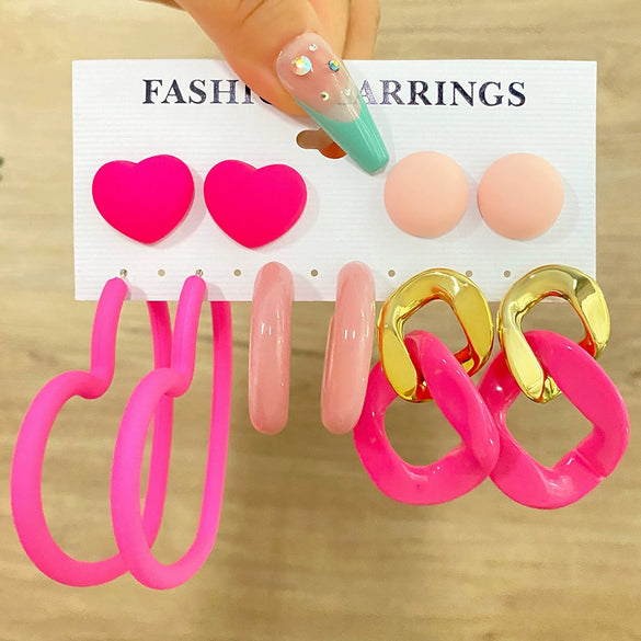 Wholesale Alloy Earrings With Cartoon Heart Bear Design Stainless Steel Needle Electroplating Unisex