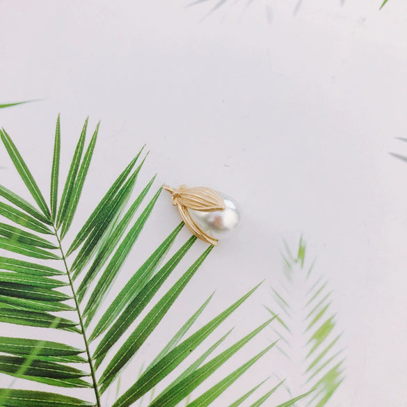 Wholesale Alloy Electroplated Fashion Geometric Jewelry Accessories Earrings Pendant