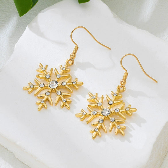 Wholesale Alloy Electroplated Geometric Pattern Sweet And Cool Style Jewelry Set For Women Including Earrings And Pendant Necklace