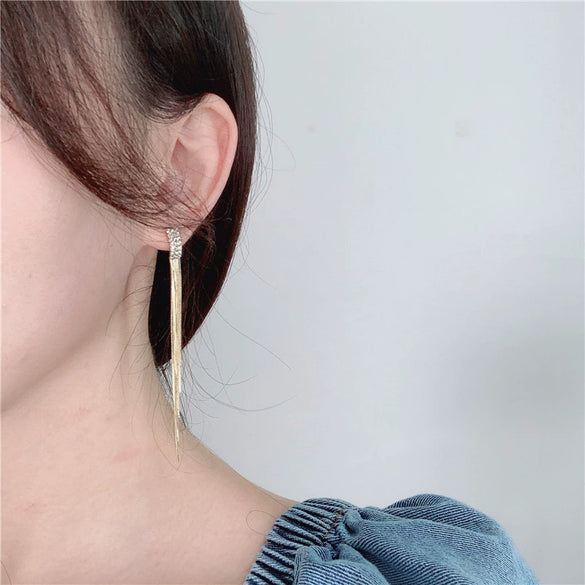 Wholesale Alloy Electroplated Geometric Pin Earrings For Women