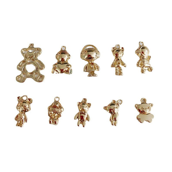 Wholesale Alloy Electroplated Jewelry Retro Literary Cut Out Bear Robot Pendant