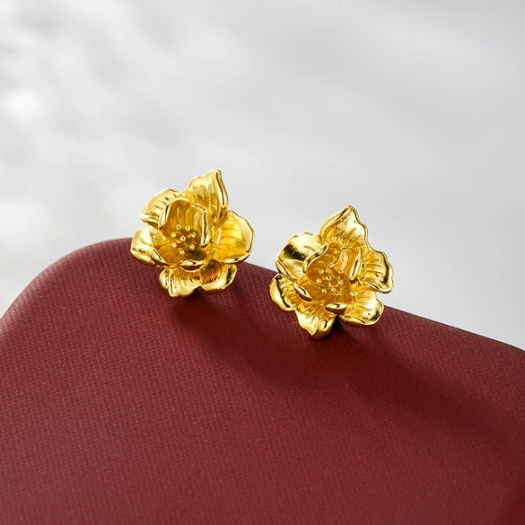 Wholesale Alloy Electroplated 24K Gold Flower Earrings Light Luxury Style
