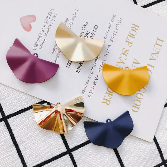 Wholesale Alloy Electroplating Geometric Fan Jewelry Accessories Earrings Pendant