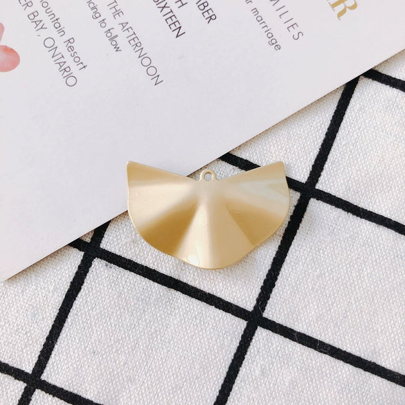 Wholesale Alloy Electroplating Geometric Fan Jewelry Accessories Earrings Pendant