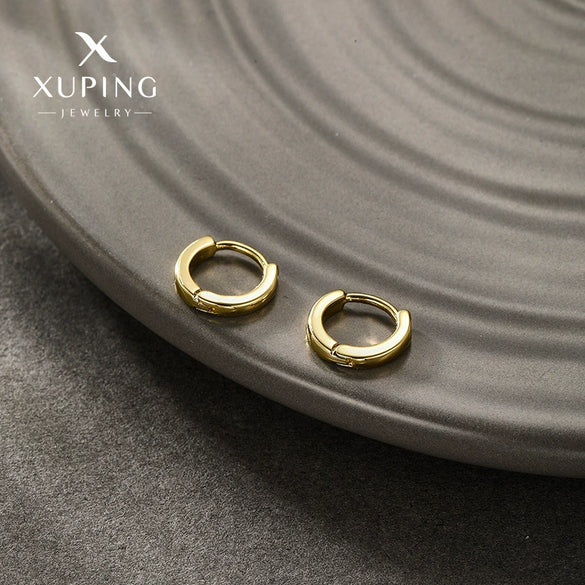 Wholesale Alloy Elegant Cold Style Circle Earrings With Electroplating