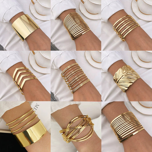 Wholesale Alloy Exaggerated Geometric Multilayer Electroplated Bracelet For Women